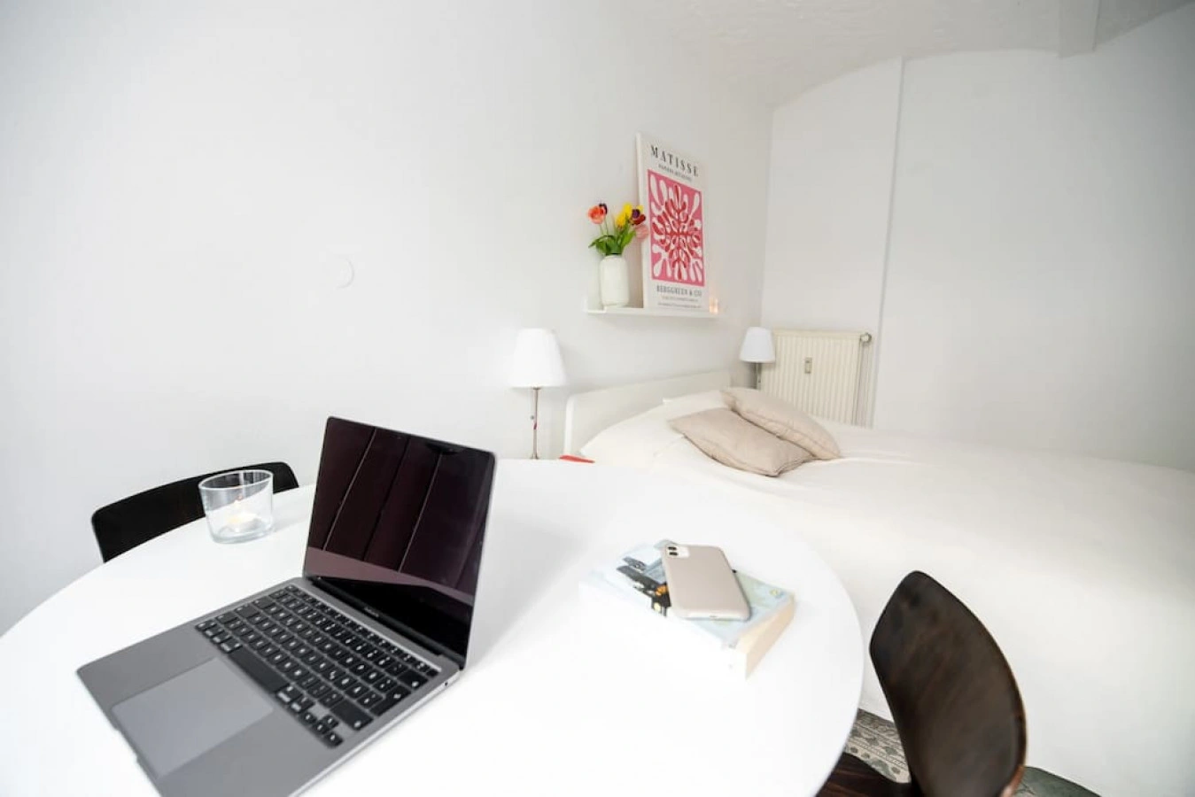 City Apartment with terrace in Moabit