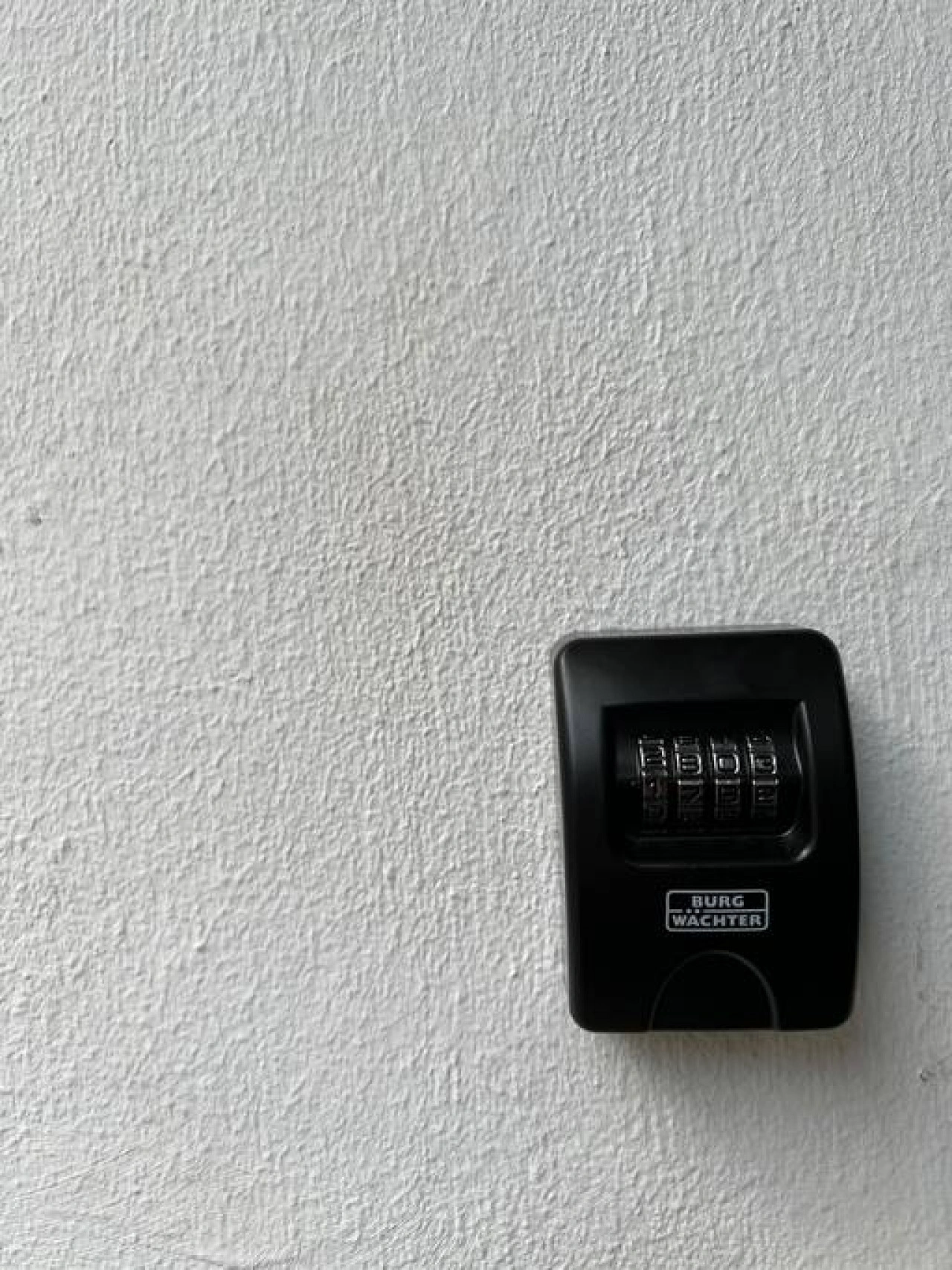 City Apartment with terrace in Moabit — photo 20 of 40