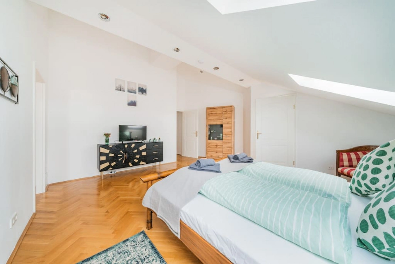 Penthouse apartment with Sauna & Kamin — photo 21 of 40