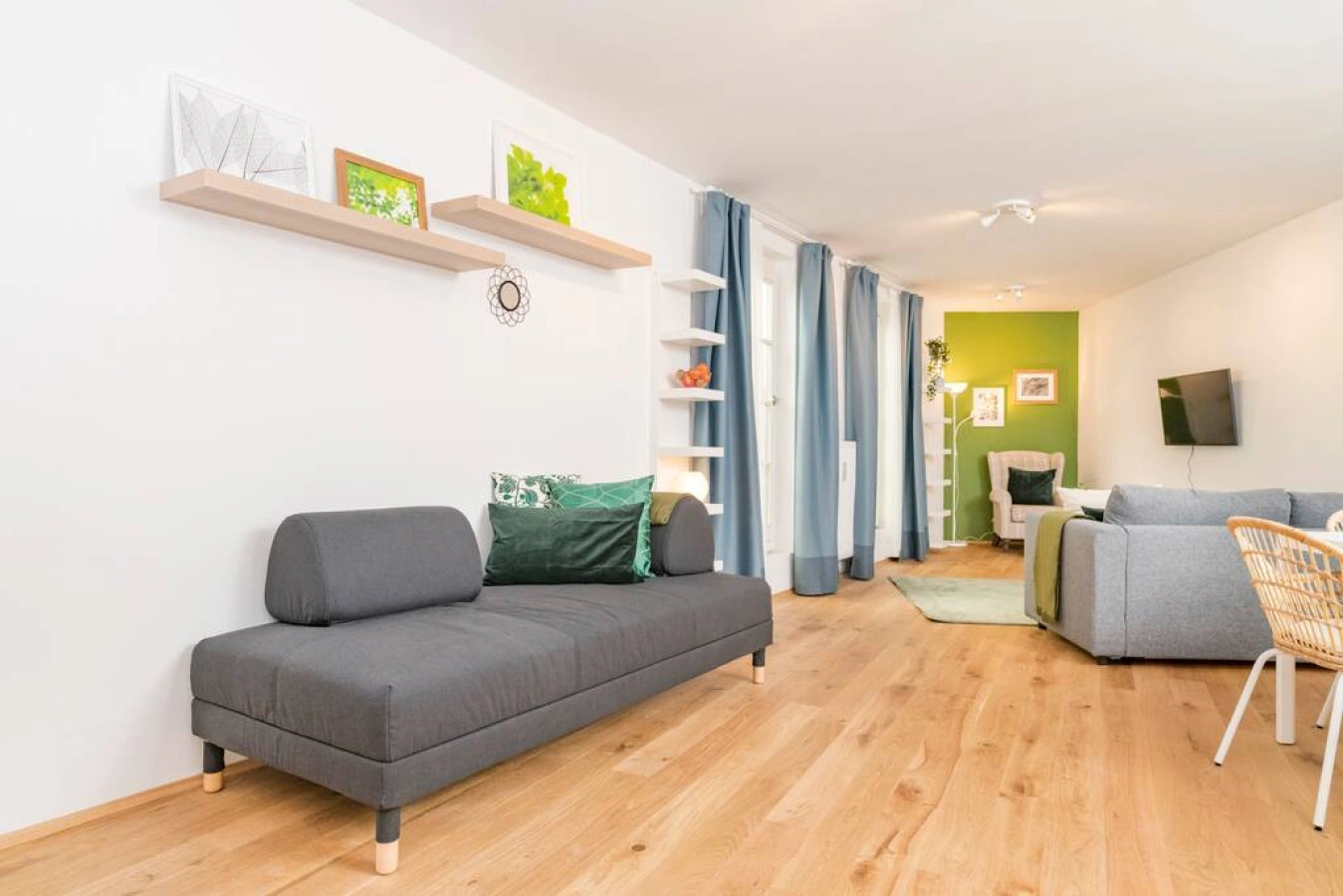 Arbio I Modern 1 bedroom in Graz  Uhrturm Austria — photo 16 of 40