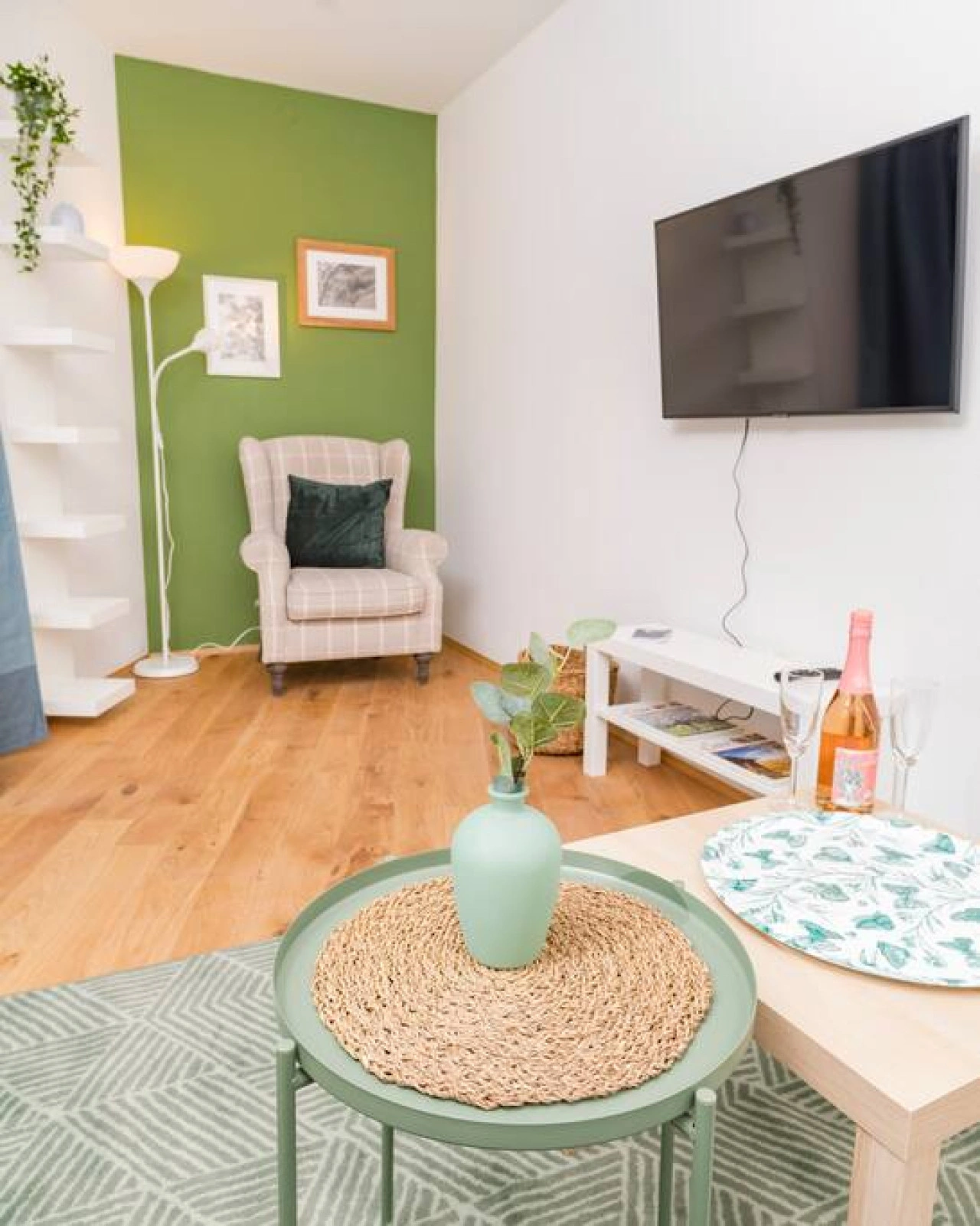 Arbio I Modern 1 bedroom in Graz  Uhrturm Austria — photo 10 of 40