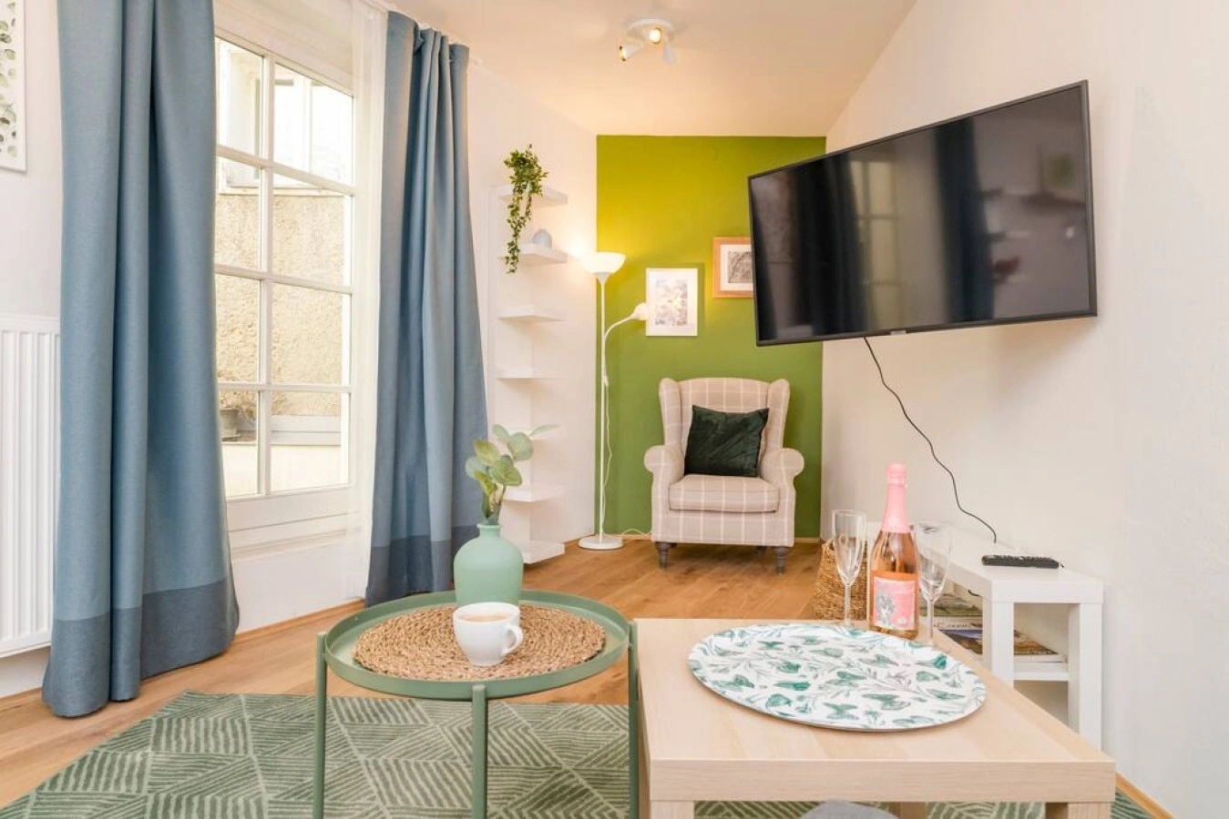 Arbio I Modern 1 bedroom in Graz  Uhrturm Austria — photo 13 of 40