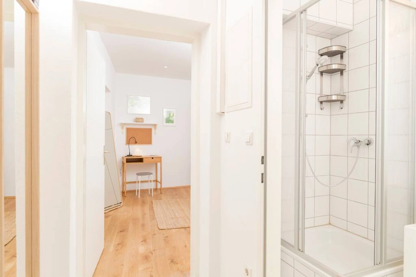 Arbio I Modern 1 bedroom in Graz  Uhrturm Austria — photo 33 of 40