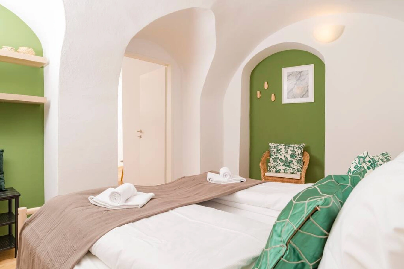 Arbio I Modern 1 bedroom in Graz  Uhrturm Austria — photo 29 of 40