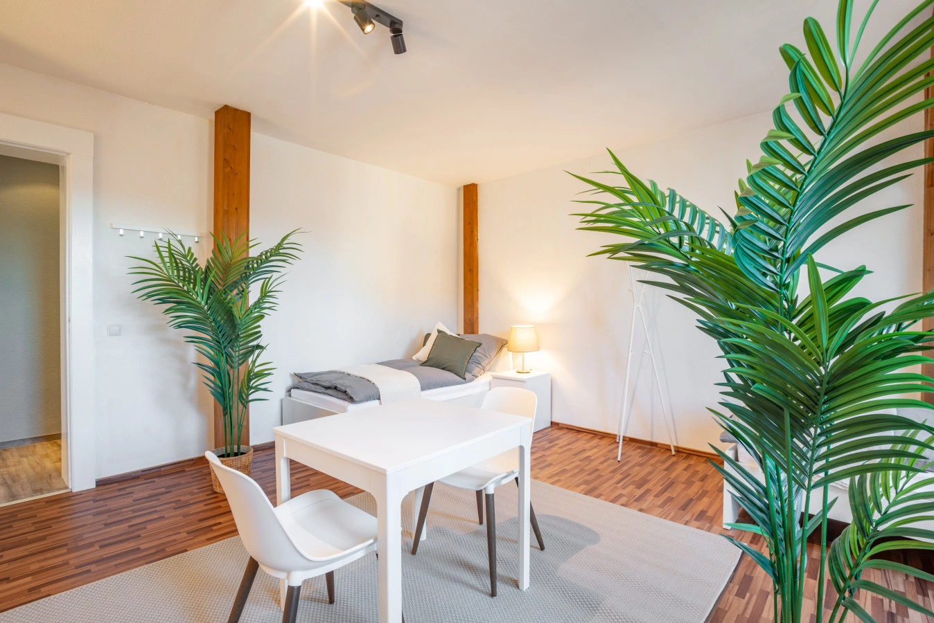 Spacious Apartment in Strausberg - Sleeps 6 — photo 13 of 40