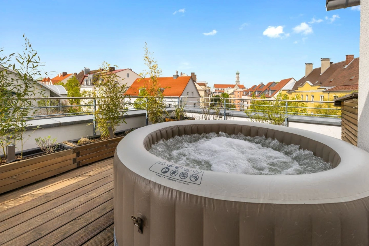 Arbio I Penthouse with Jacuzzi