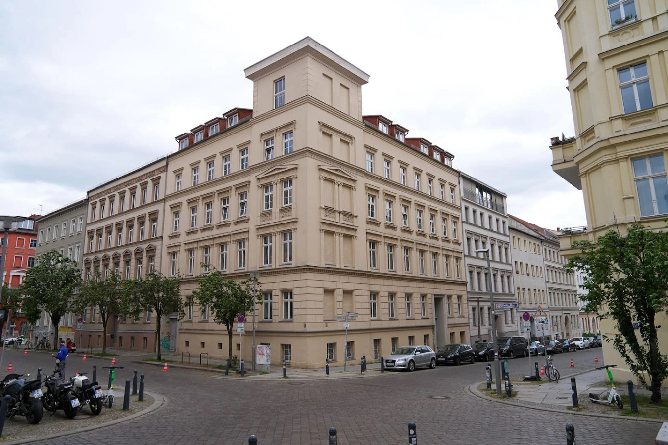 Urban Base für bis zu 9 Personen in Berlin Mitte — photo 17 of 40