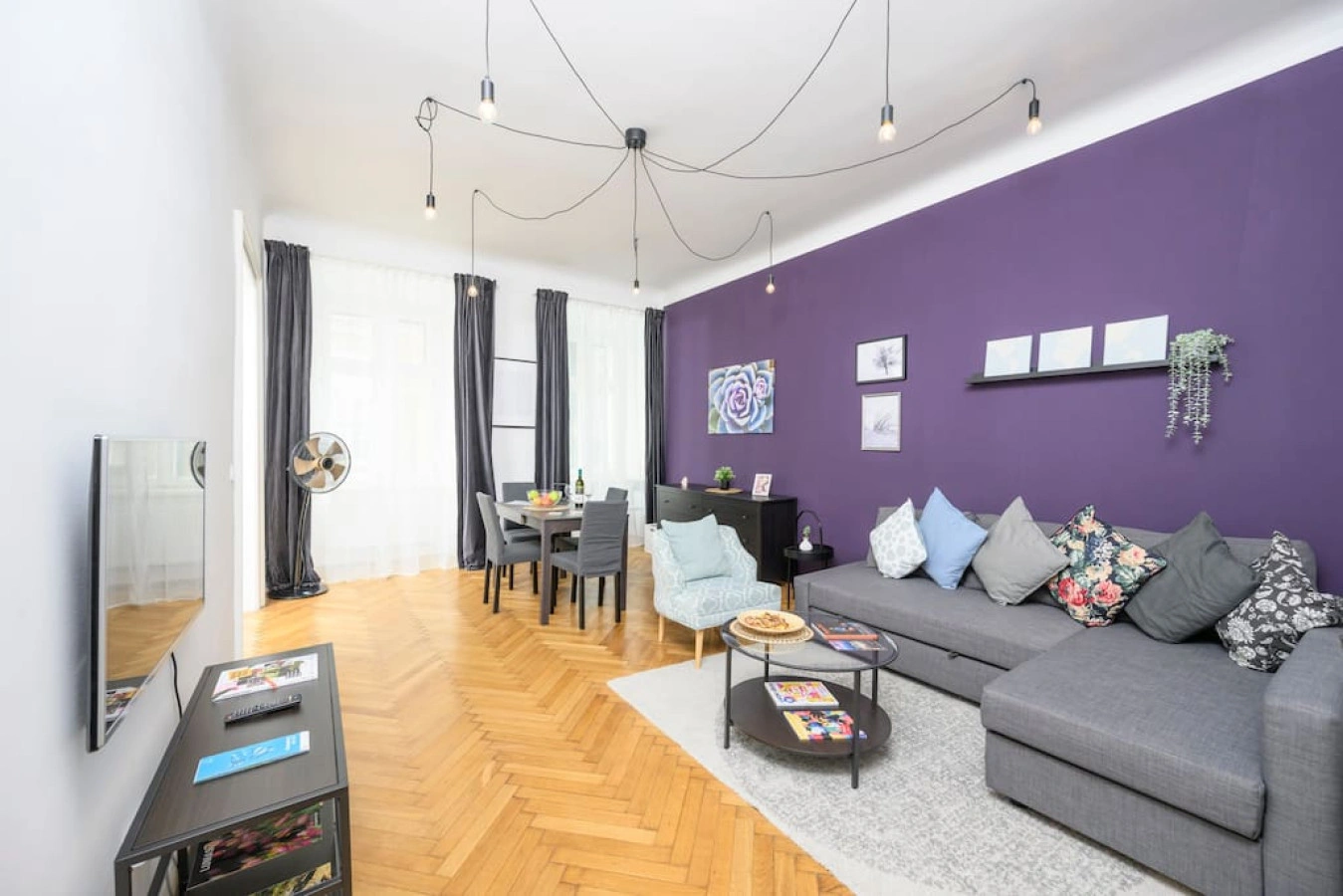 Central Business Apartment