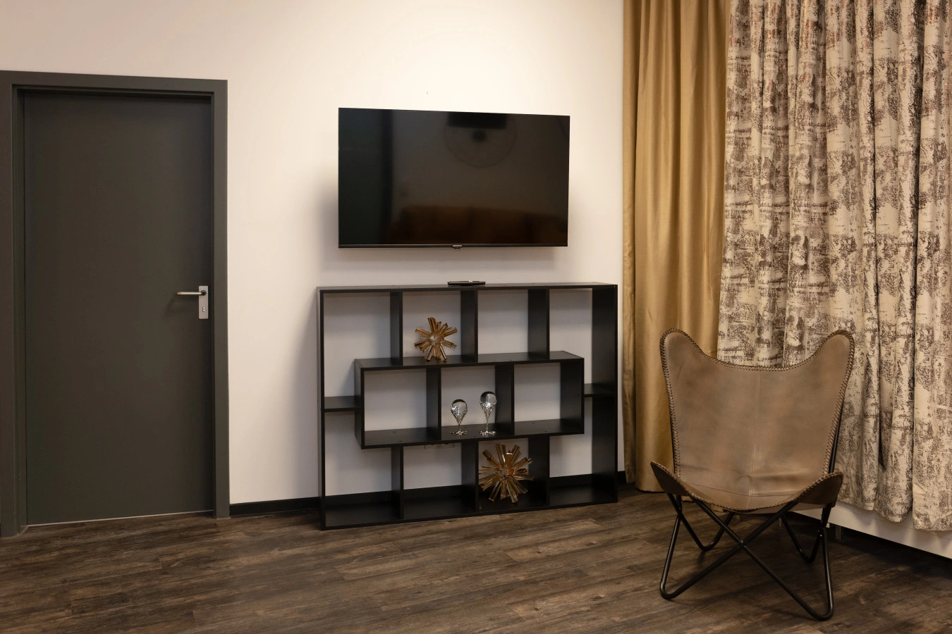Arbio I Grand 1 bedroom Apartment near center — photo 9 of 34