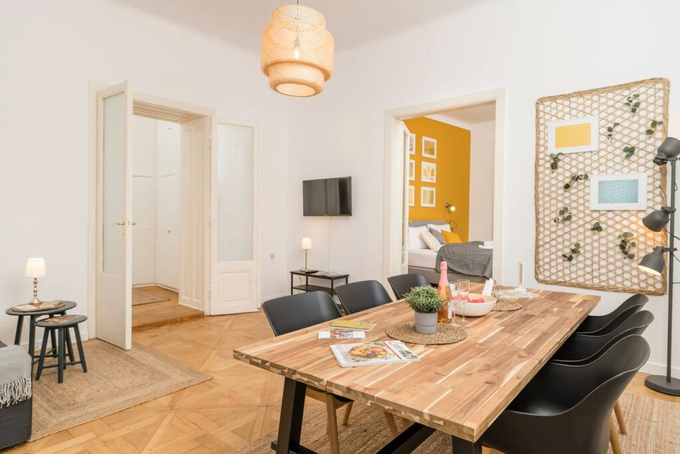 Small Business Suite Mariahilf — photo 40 of 40