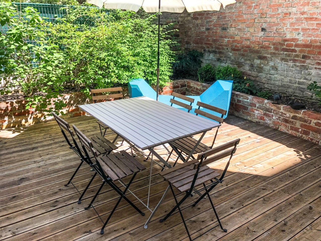 Boutique Garden Apartment 2