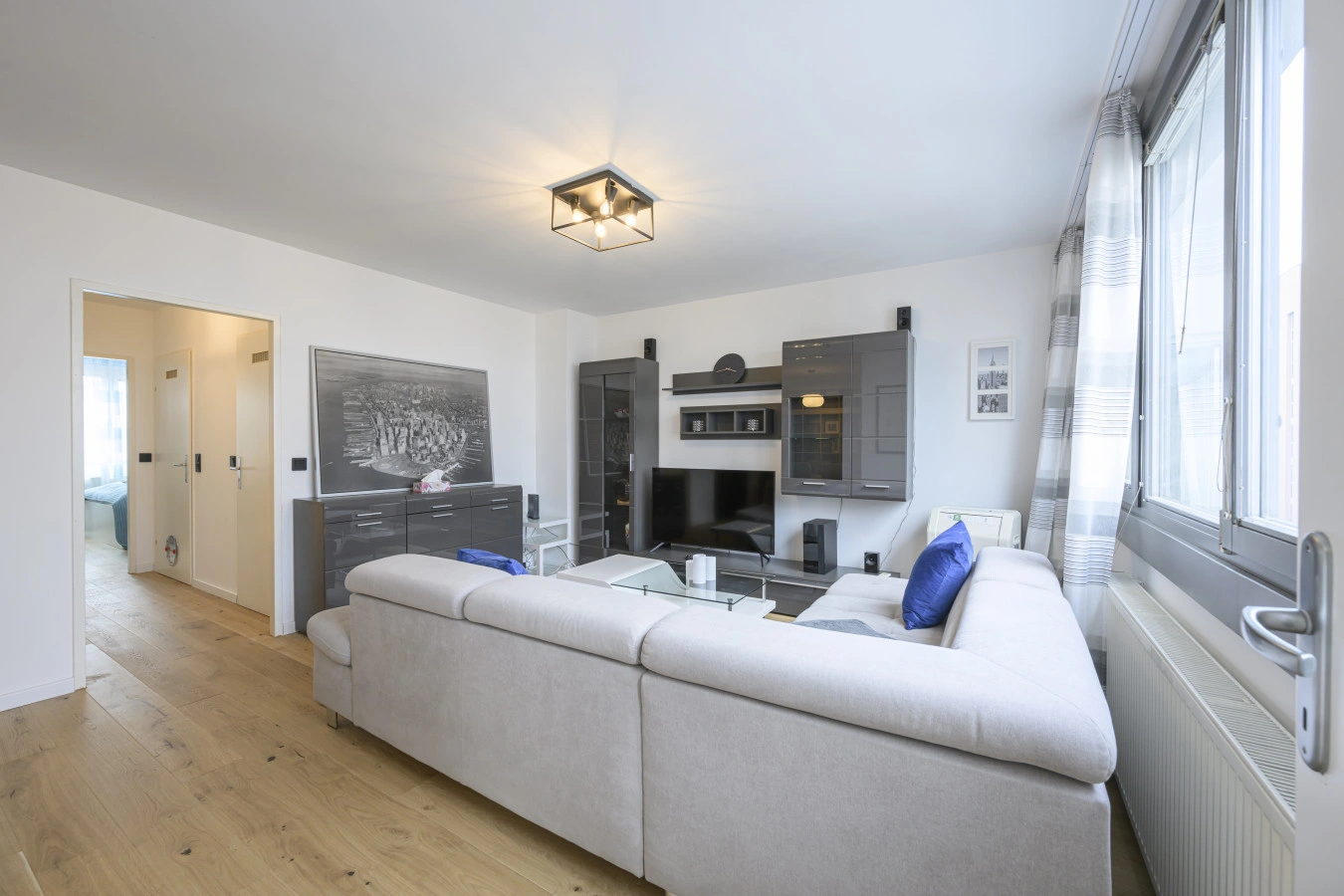 Mid-term 2 bedroom Apartment in Pasettistrasse