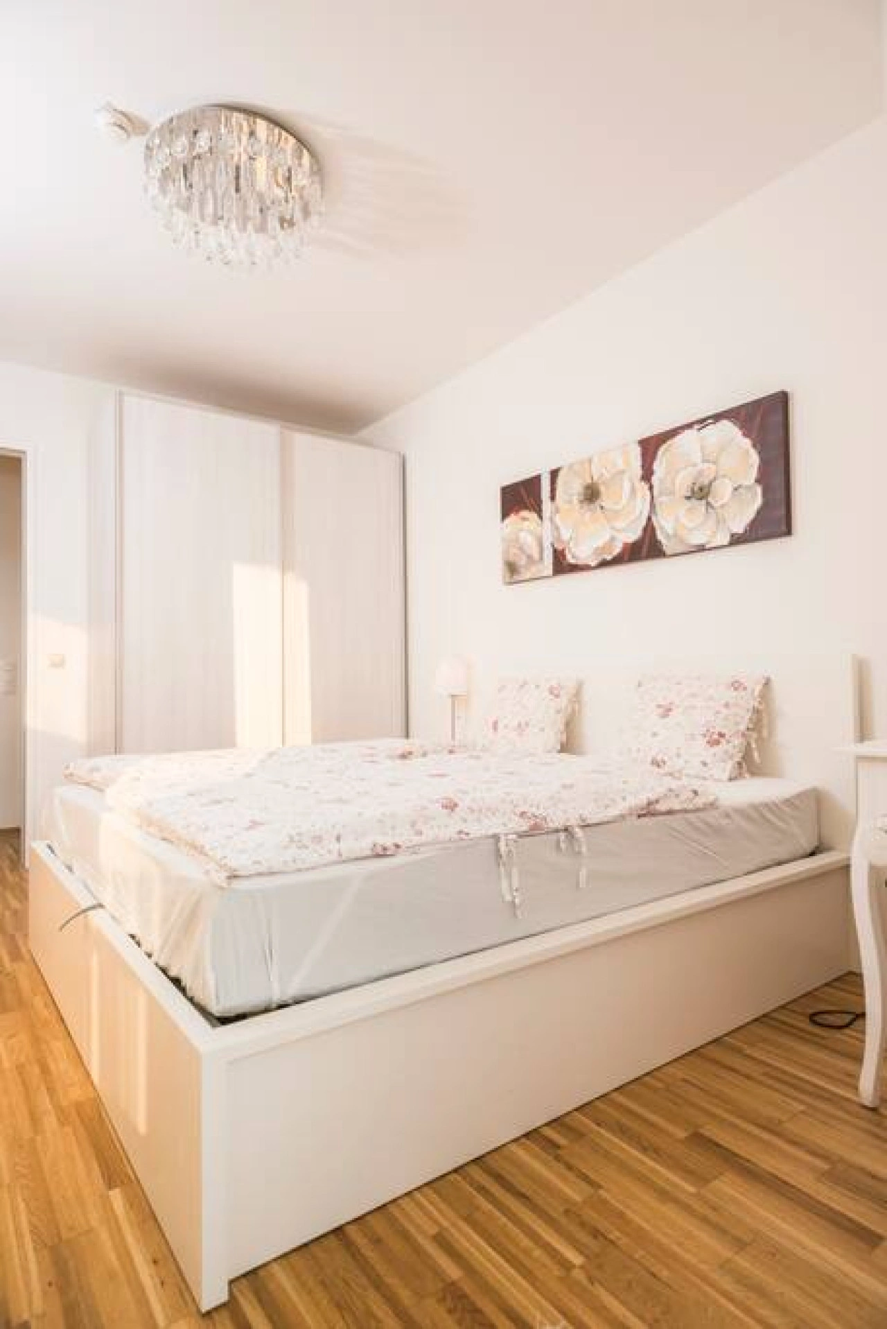 Sky View Apartment Vienna — photo 21 of 40