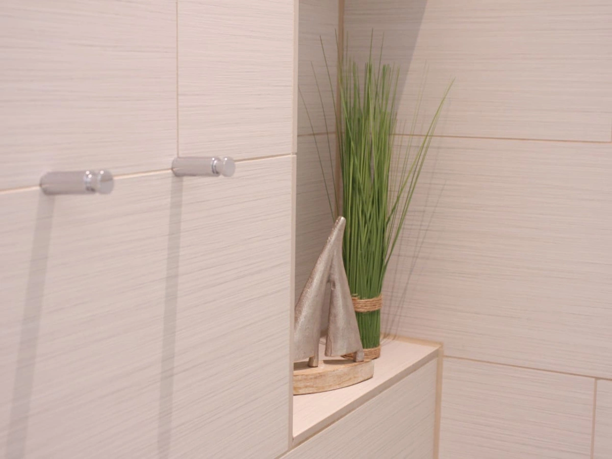 Family room-Family-Ensuite with Bath-List 22