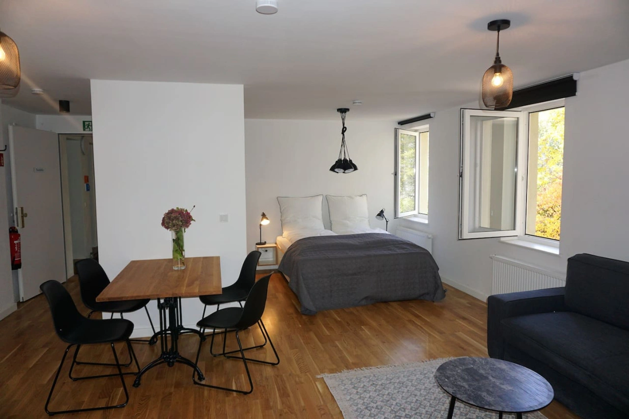 Great apartment in Berlin with two double bedrooms
