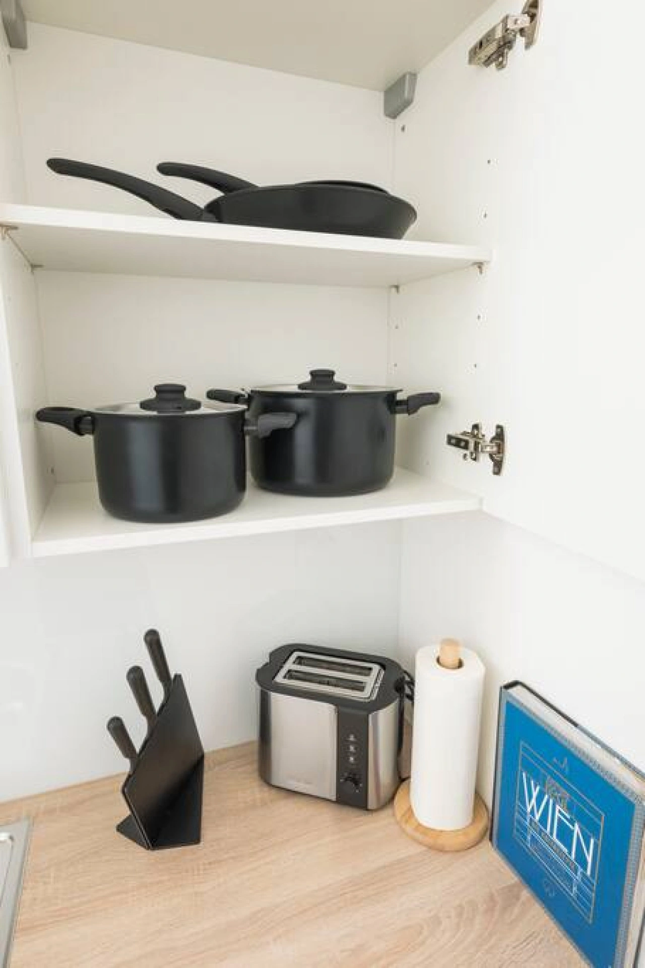 Cozy Favoriten — photo 37 of 40