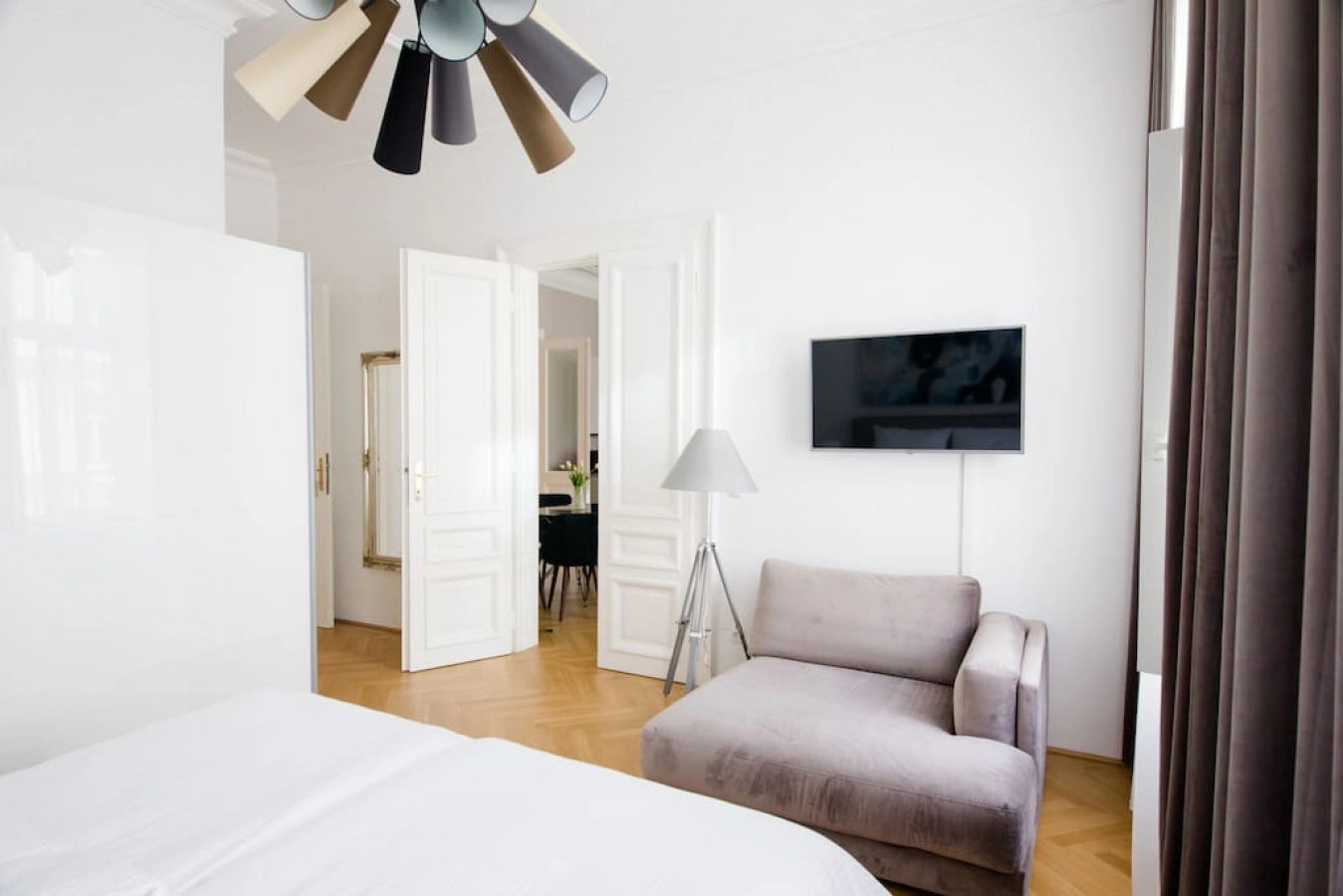 Two-Bedroom Apartment - Mai's apartments - Urania — photo 15 of 40