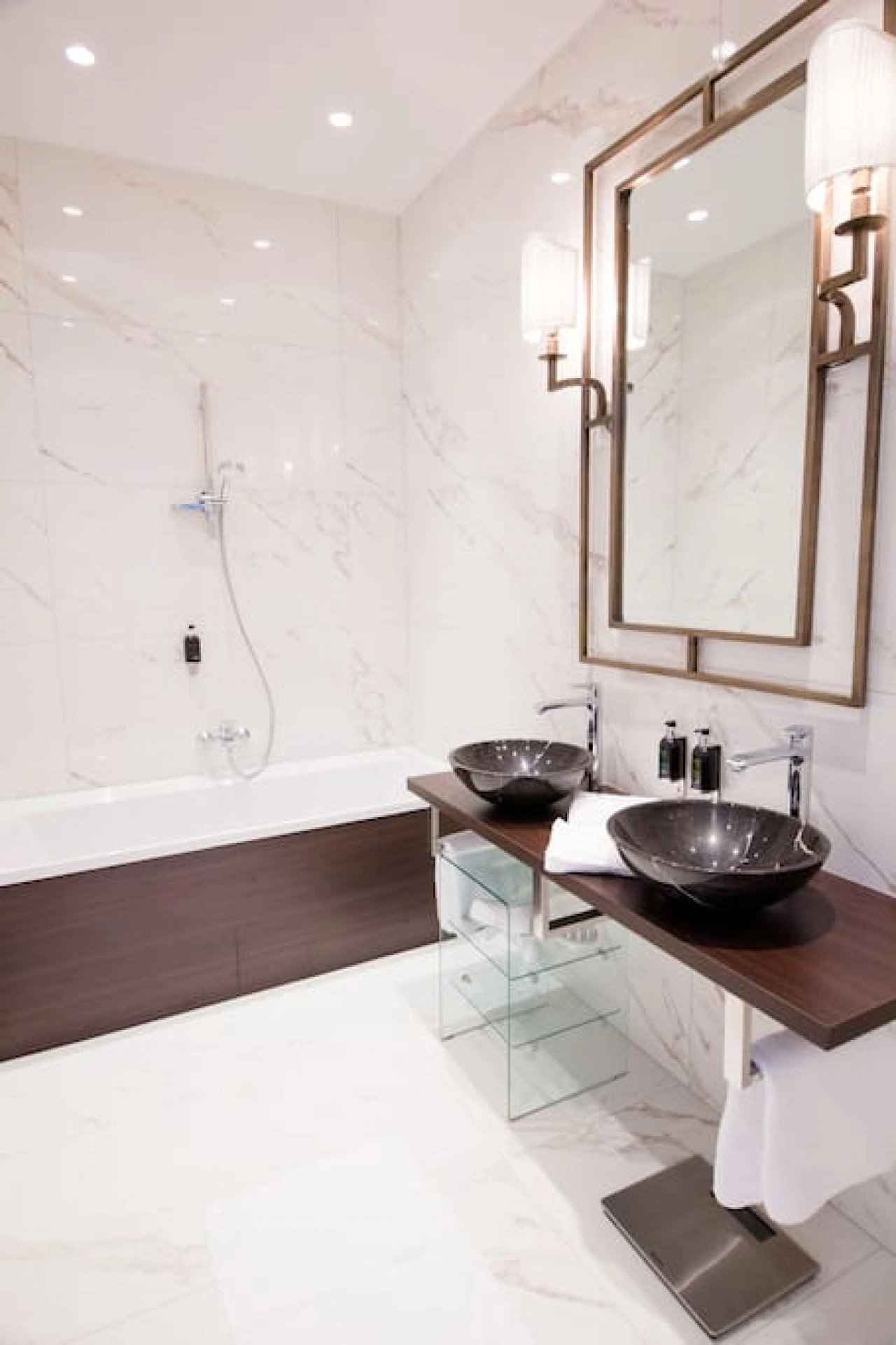Two-Bedroom Apartment - Mai's apartments - Urania