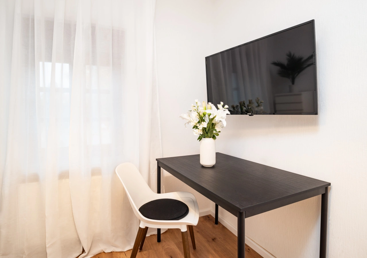 Nauen Stay for 4 Guests