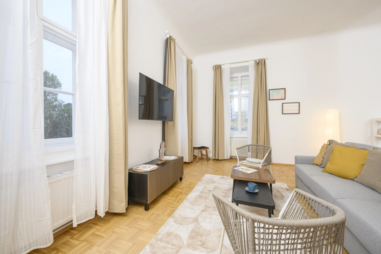 Central Graz Getaway – Sleeps 4 — photo 29 of 40
