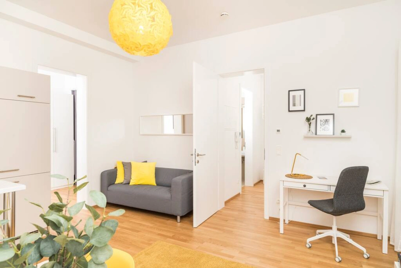Business Suite with Balcony