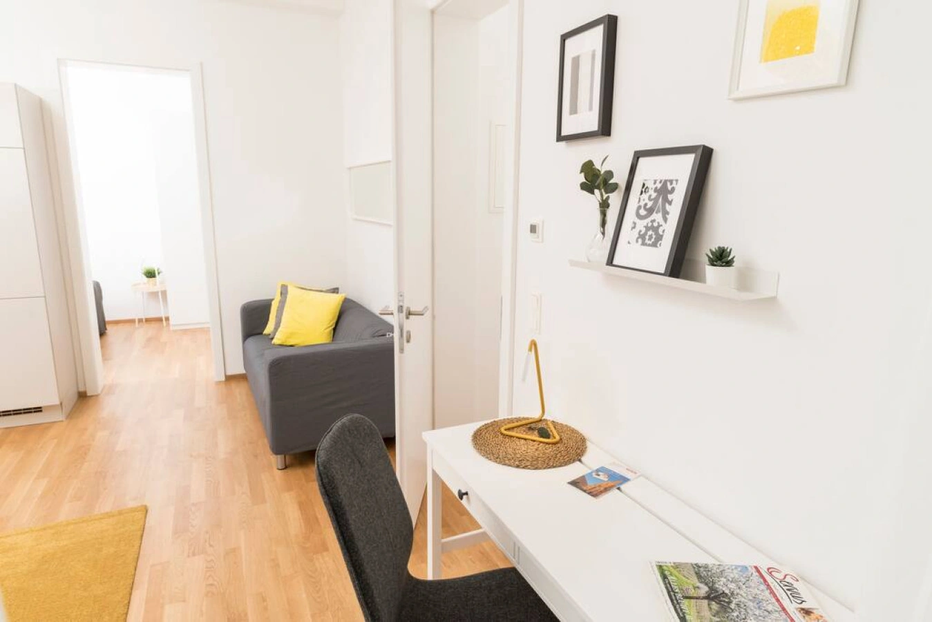Business Suite with Balcony