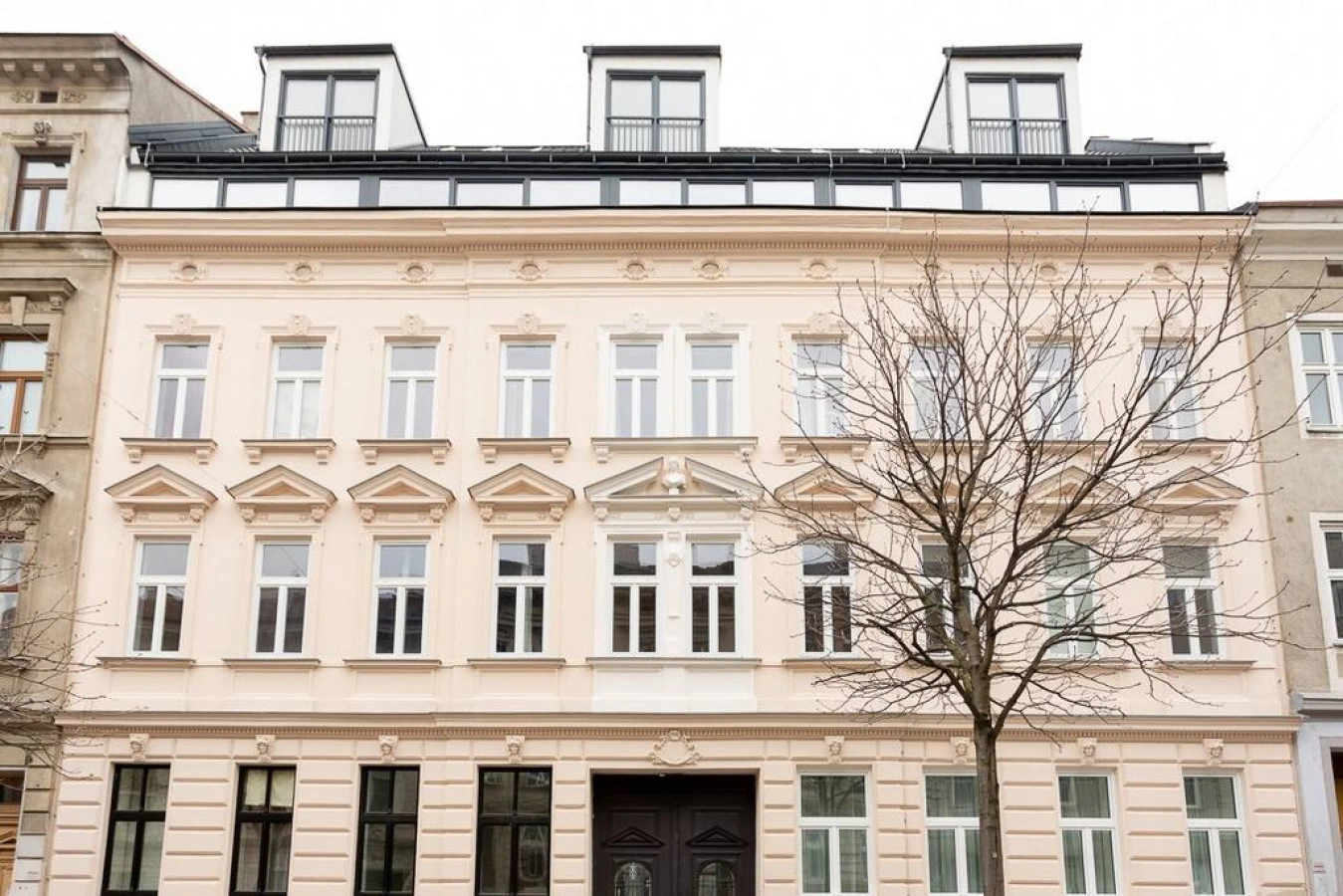 NEW Luxus Studio only 10min Centre - Markus apartment — photo 30 of 40