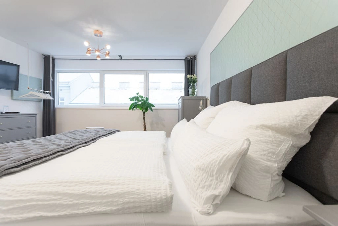 NEW Luxus Studio only 10min Centre - Markus apartment — photo 26 of 40