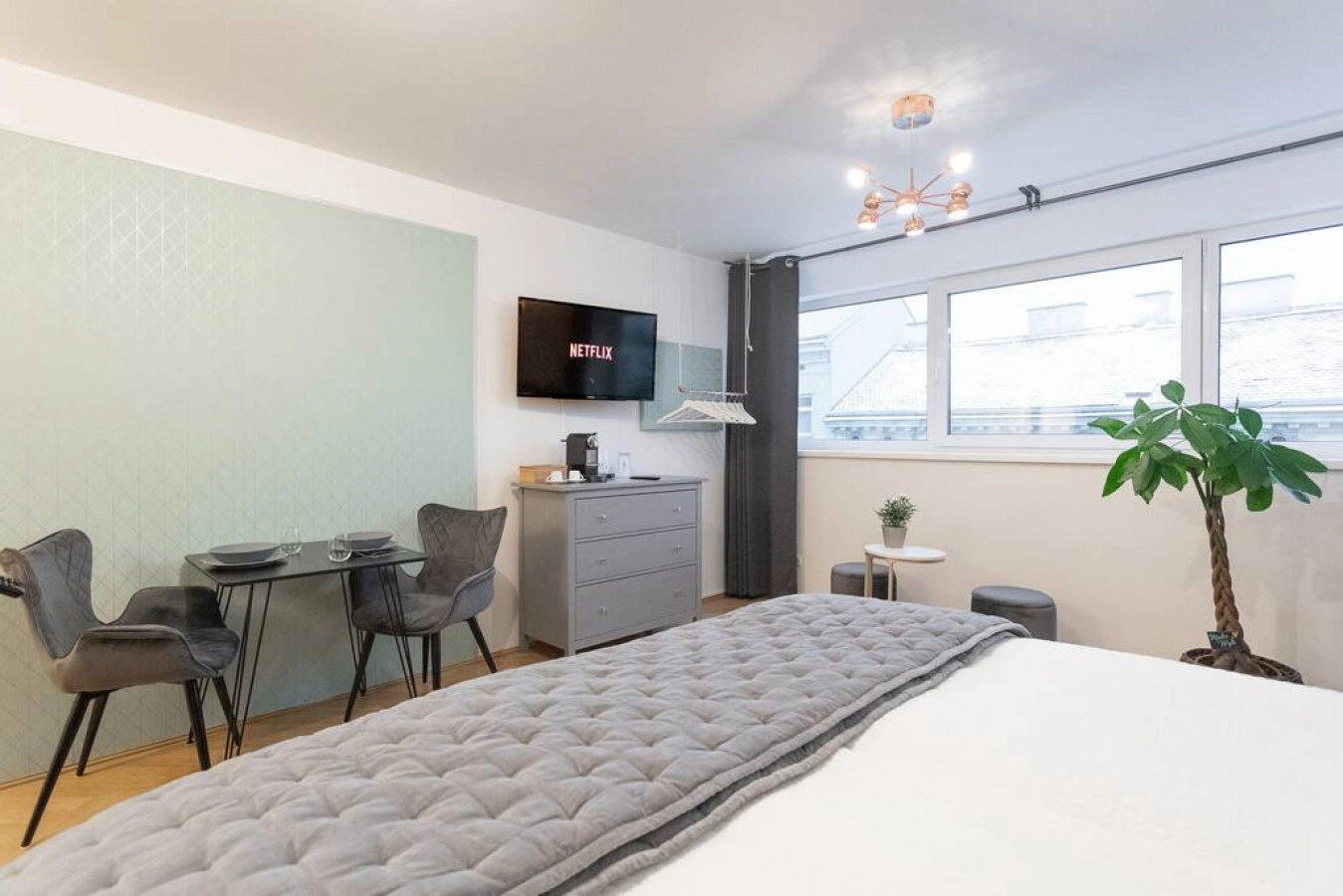 NEW Luxus Studio only 10min Centre - Markus apartment — photo 13 of 40