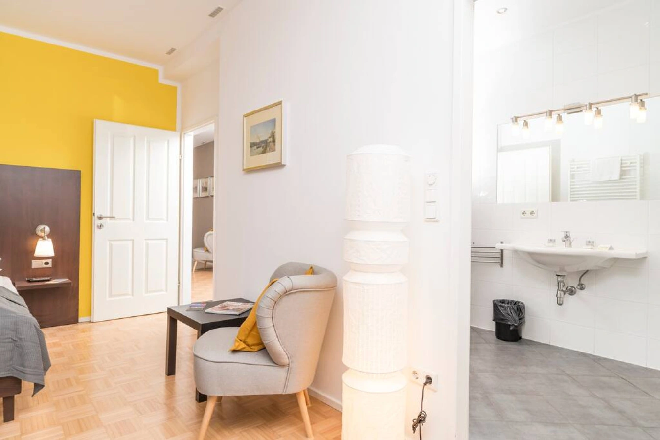 Premium Business Apartment