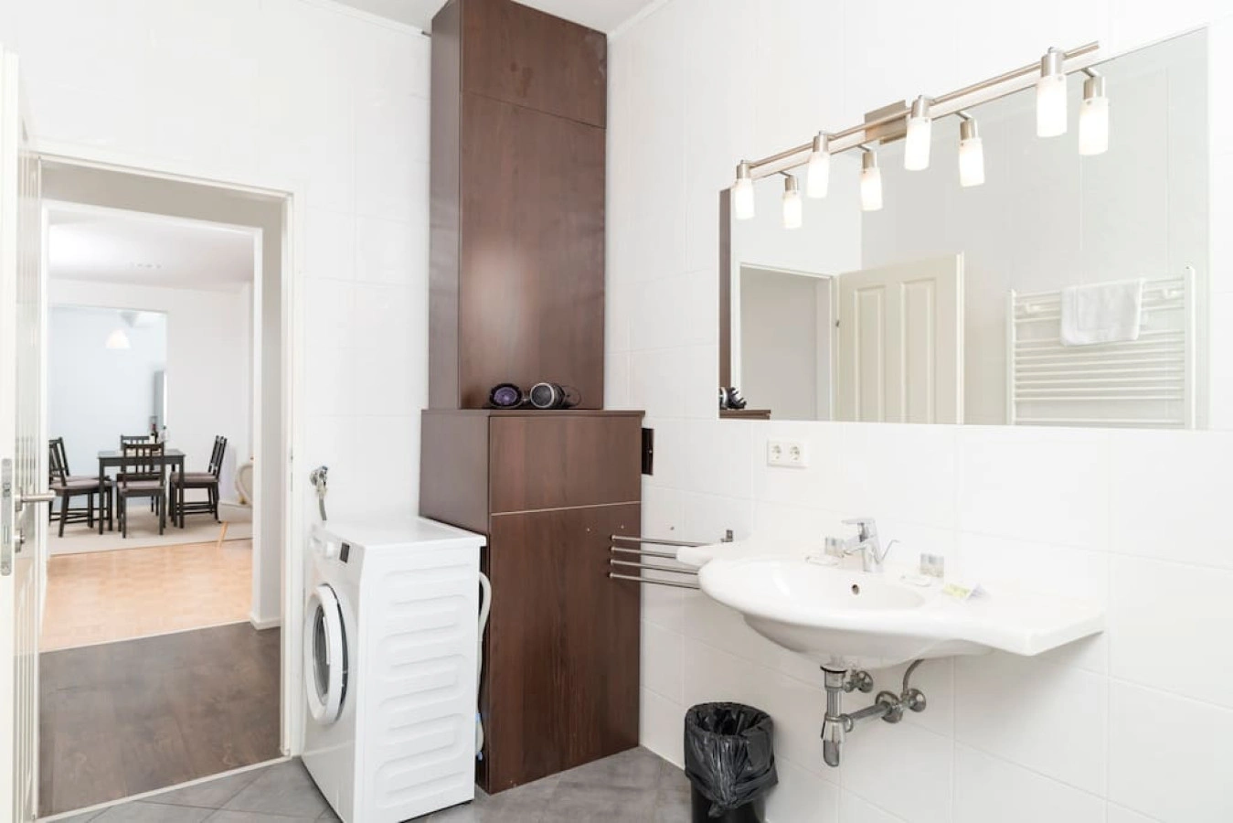 Premium Business Apartment — photo 35 of 40