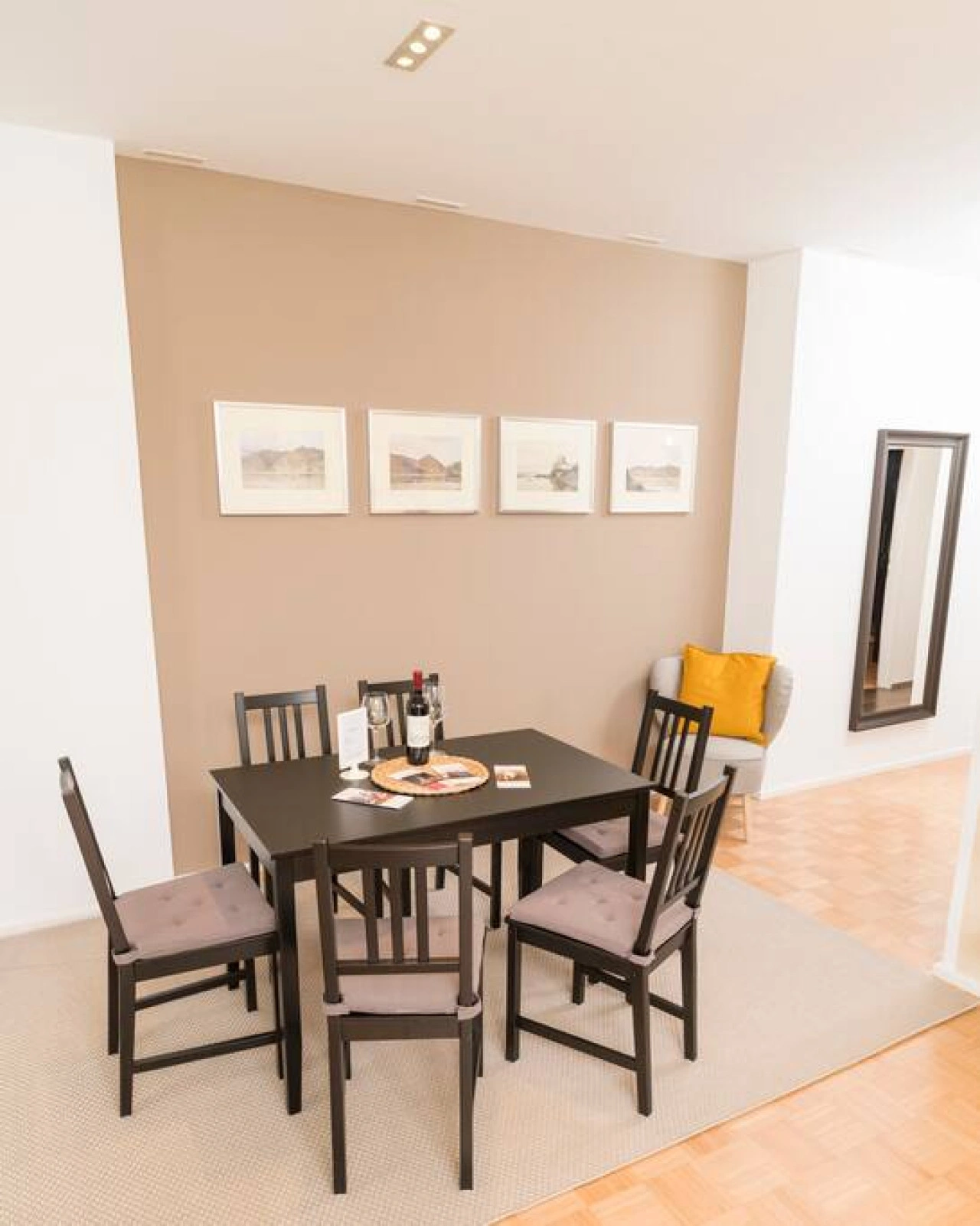 Premium Business Apartment