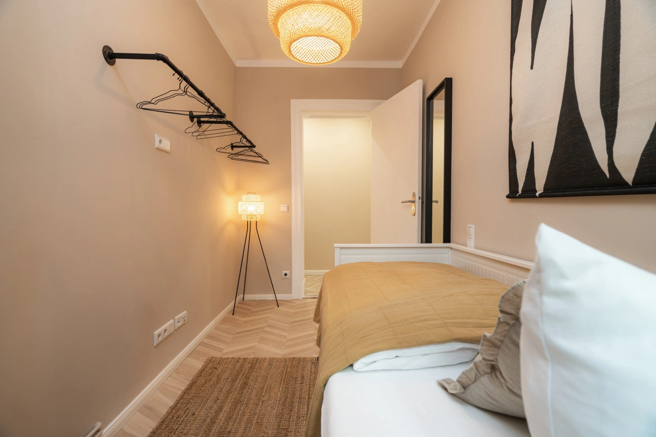 Arbio I Artsy Berlin Oasis Apartment — photo 23 of 40