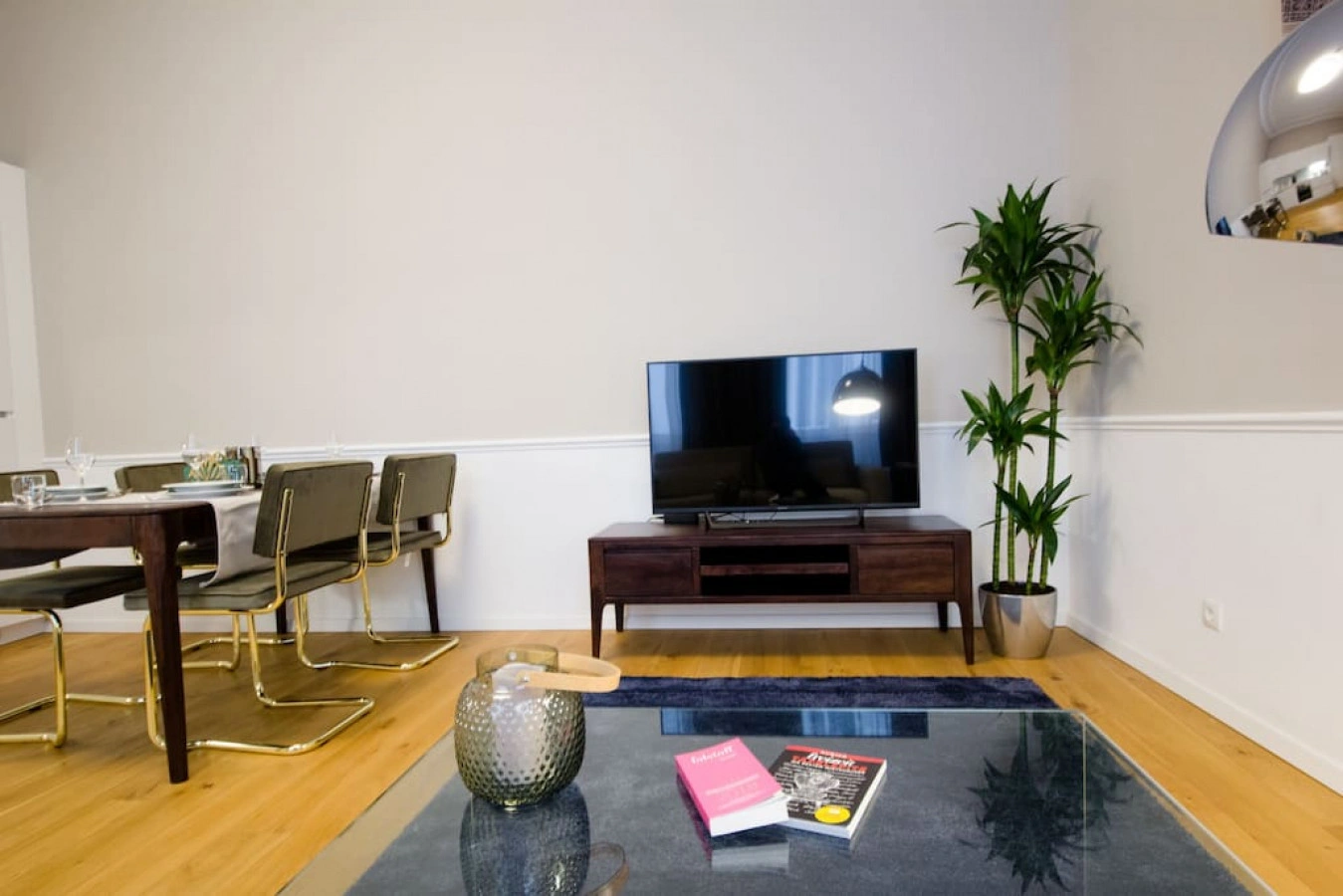 One-Bedroom Apartment with Terrace - Mai's apartments - Urania — photo 12 of 40