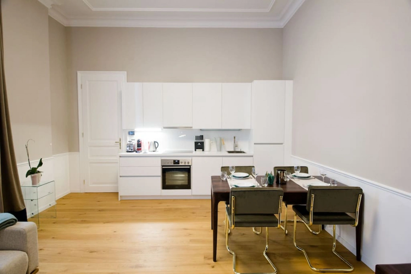 One-Bedroom Apartment with Terrace - Mai's apartments - Urania — photo 15 of 40