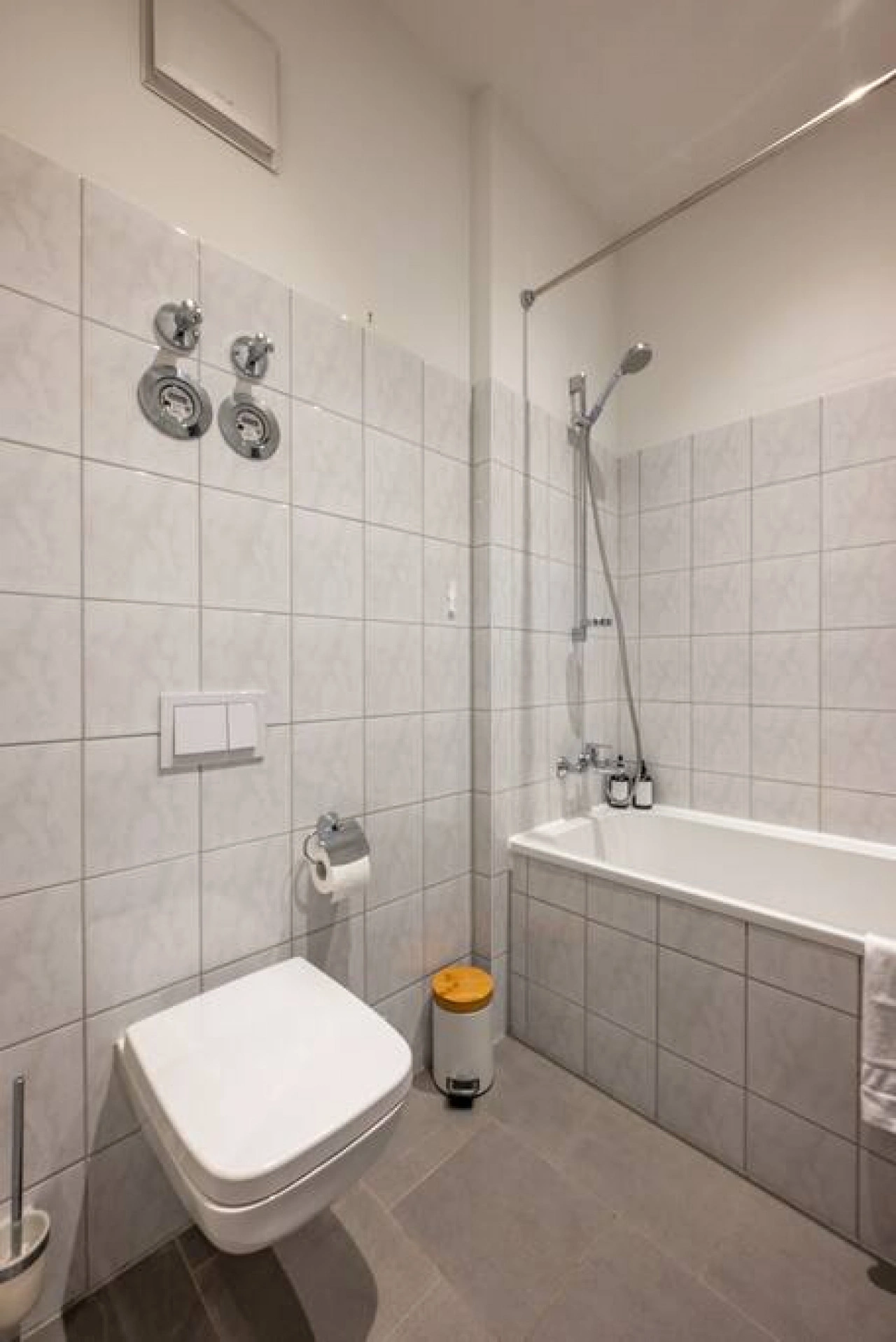 Arbio I Retro Apart near Leipzig Hauptbahnhof — photo 10 of 40