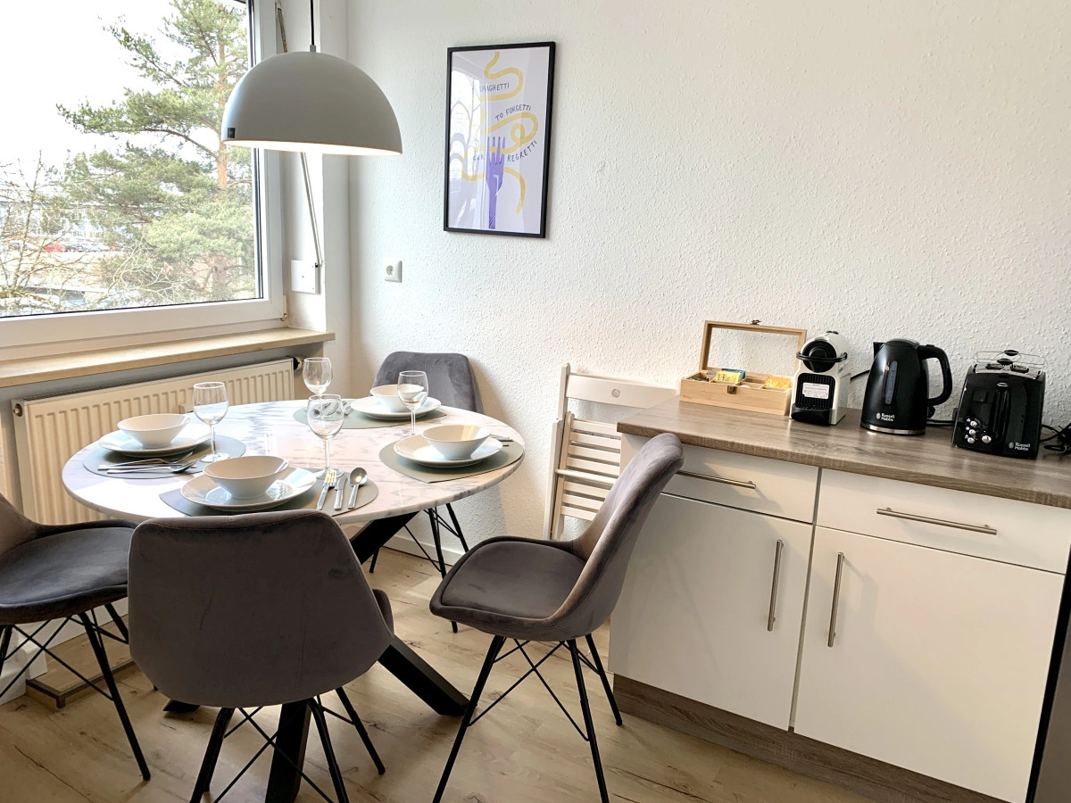 Cozy two bedroom apartment in Augsburg — photo 10 of 40