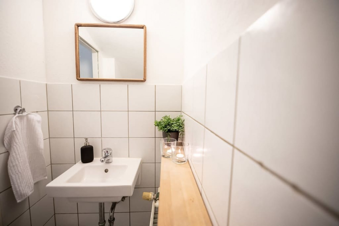 City Apartment with terrace in Moabit — photo 35 of 40