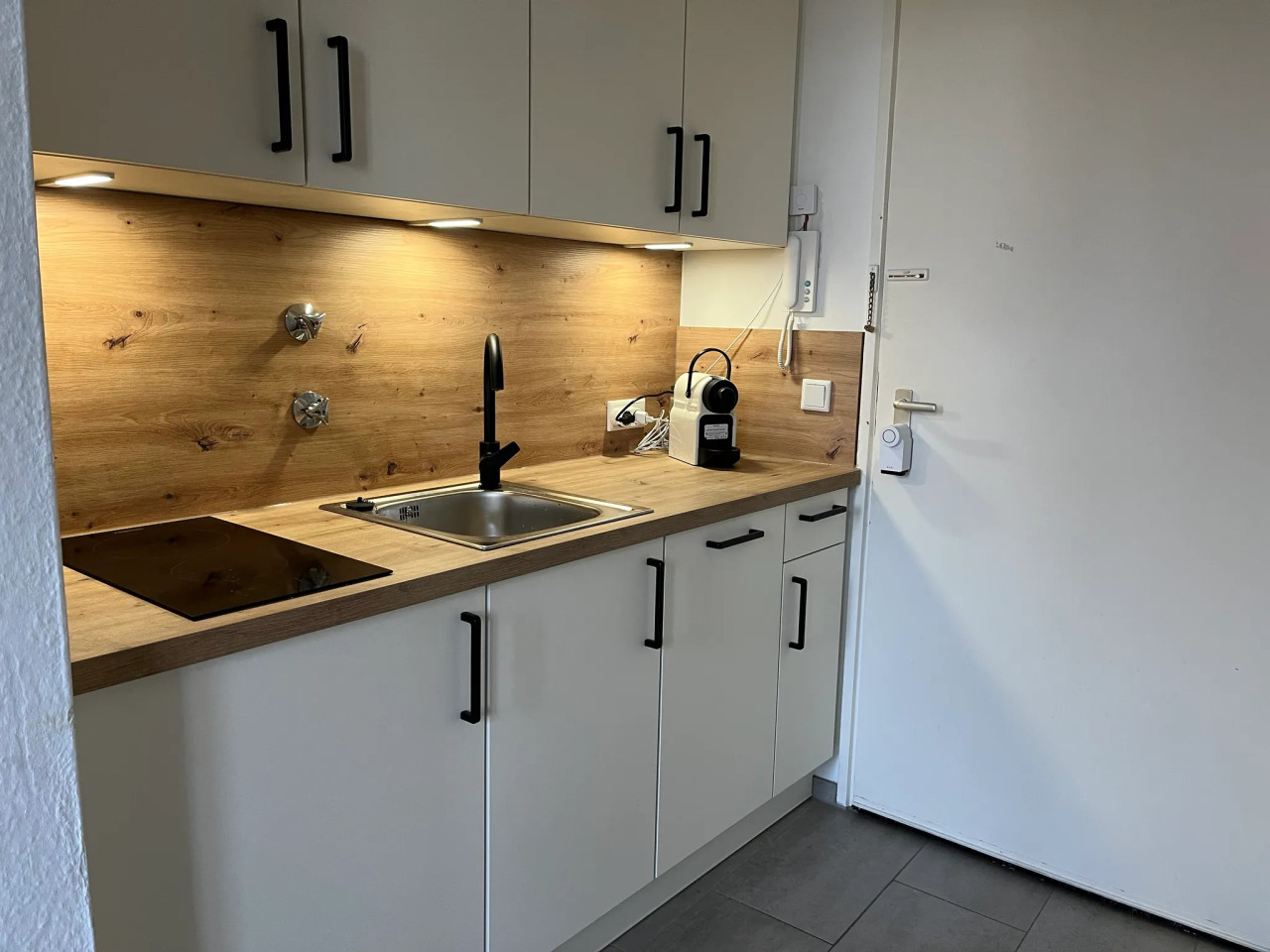 Bright and Comfortable 1BR Flat in Augsburg — photo 21 of 24