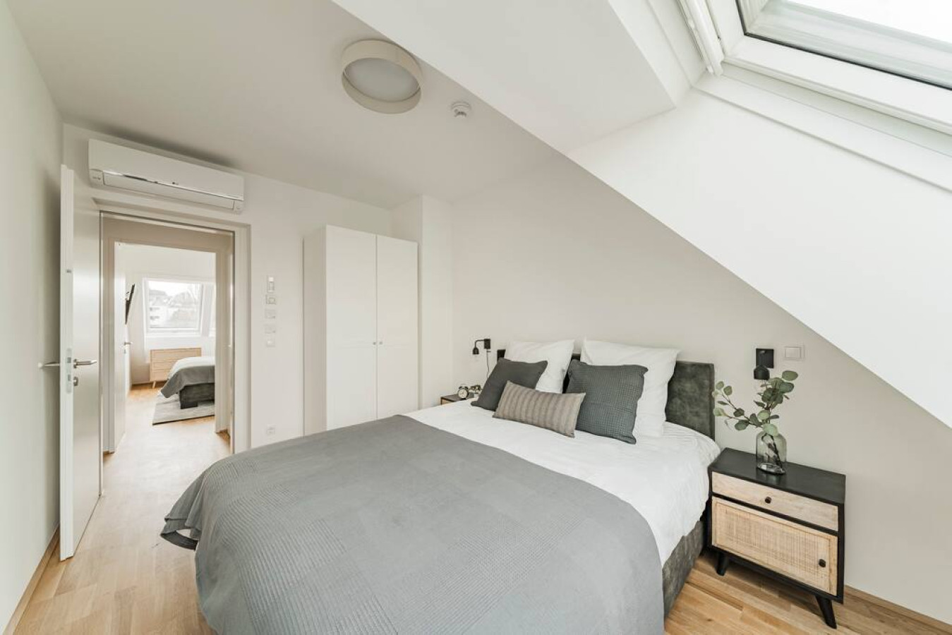 Arbio I Lux Penthouse 3 bedroom in Simmering — photo 28 of 35