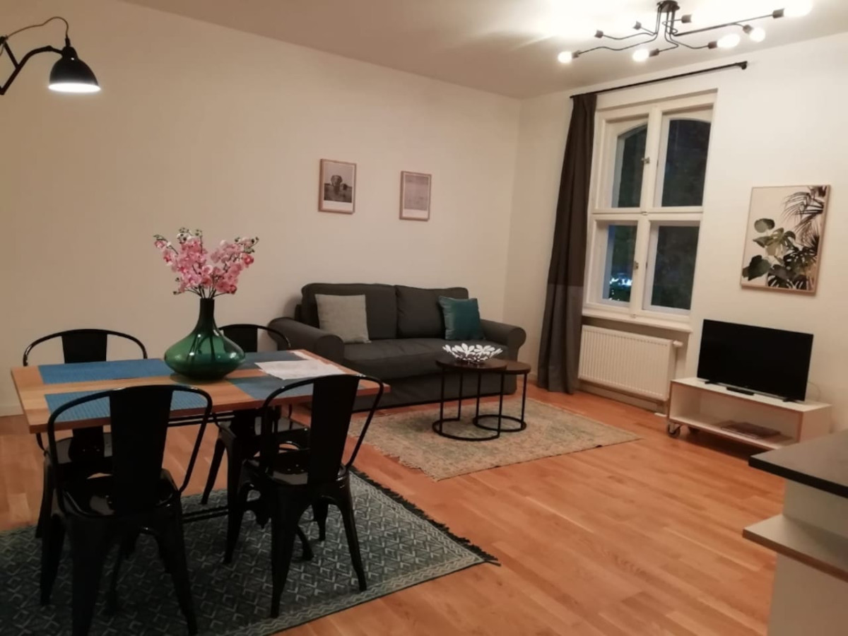 Helles und neu renoviertes Apartment in schöneberg — photo 11 of 18