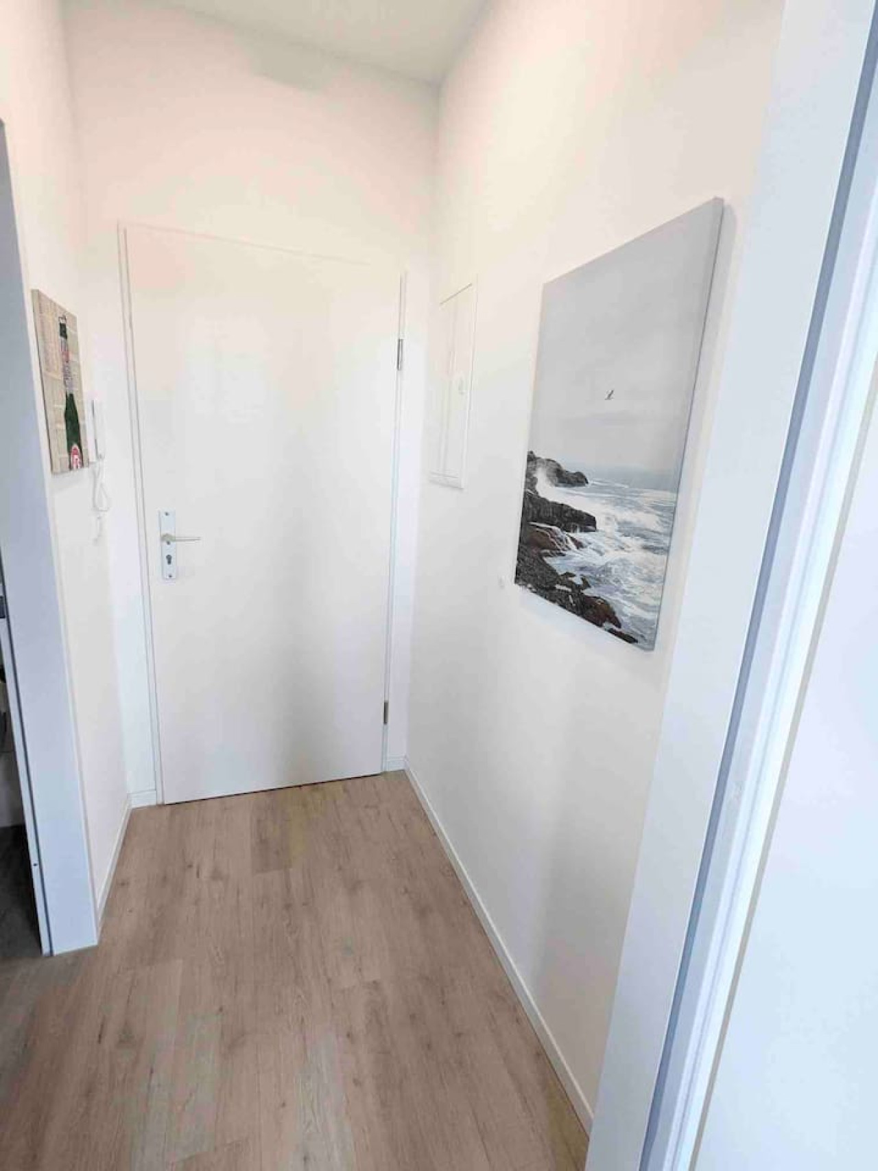 Stylish Studio for Two | Prime Location in Hamburg — photo 16 of 19