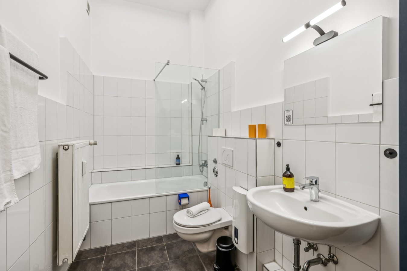 Arbio I 3 Bedroom Apart with 1 bathroom — photo 17 of 35