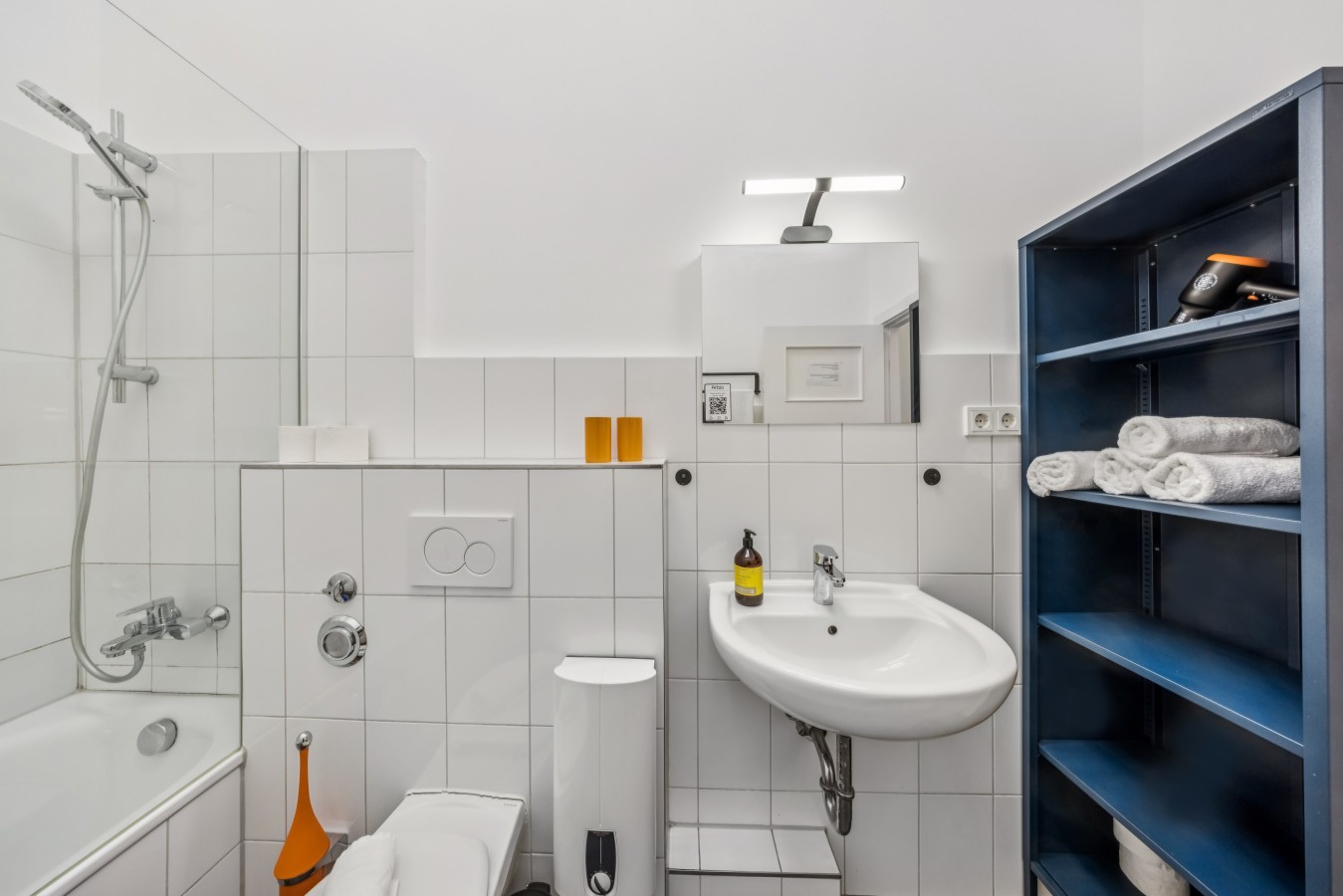 Arbio I 3 Bedroom Apart with 1 bathroom — photo 16 of 35