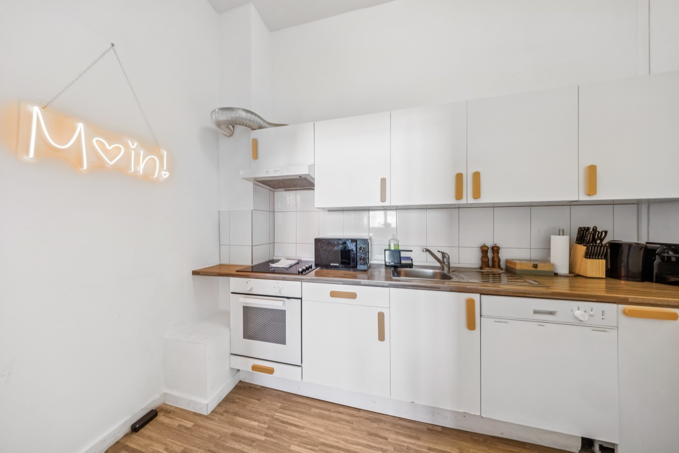 Arbio I 3 Bedroom Apart with 1 bathroom — photo 15 of 35