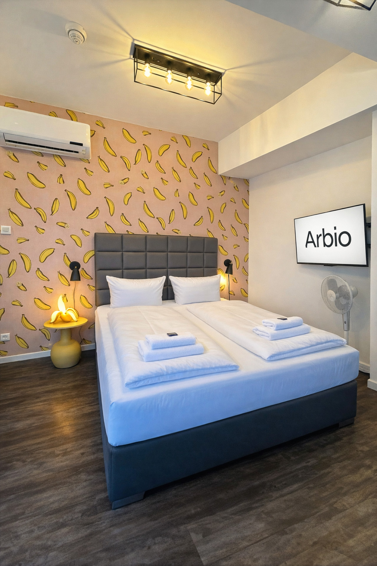 Arbio I Vibrant Apart center Friedrichshain 4 people — photo 11 of 33