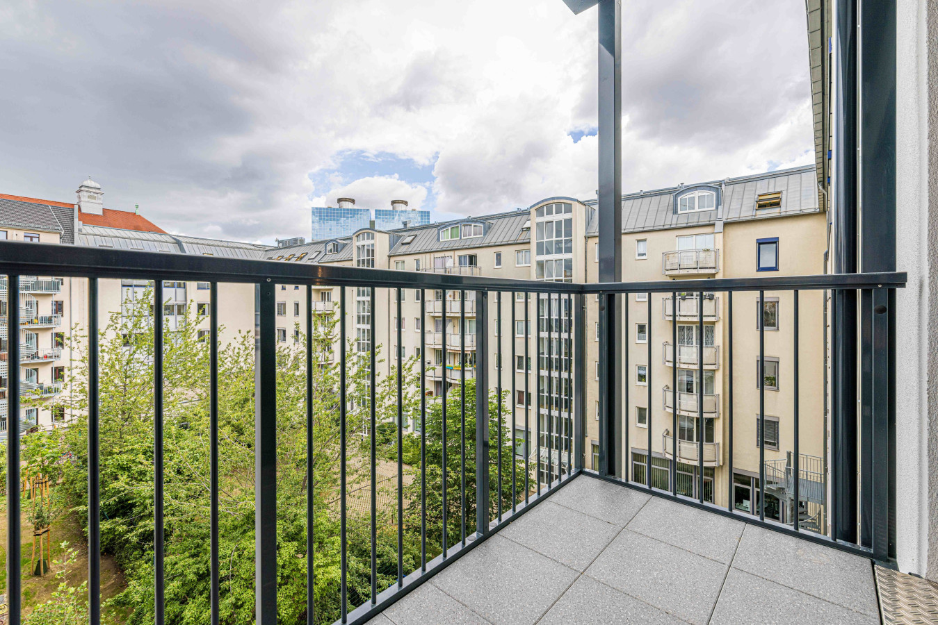 Arbio I Yuma Studio S with balcony Leipzig Hauptbahnhof — photo 28 of 33