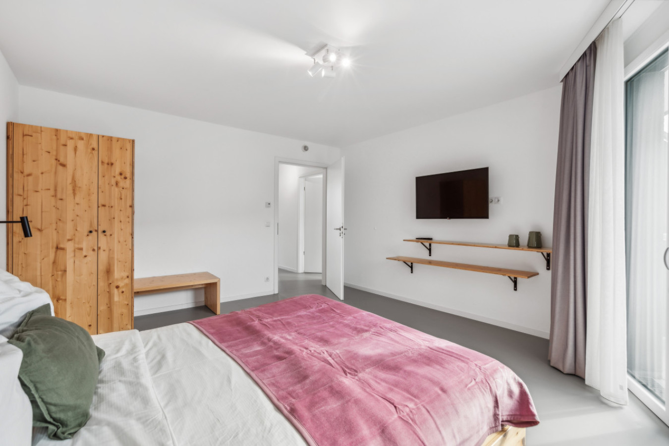 Arbio Freiburg 2 bedroom Apart L — photo 18 of 31