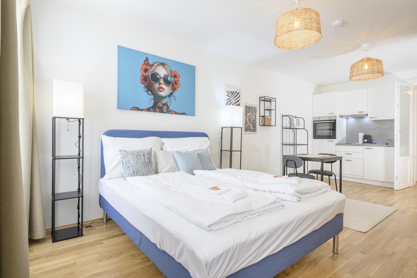 Arbio I Zum Grazer Uhrturm studio apartment — photo 36 of 40