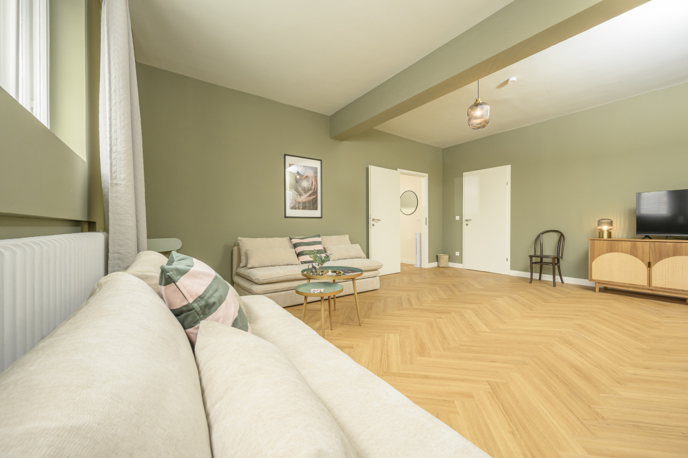 Palais Palffy I Spacious Apartment without Kitchen — photo 26 of 40